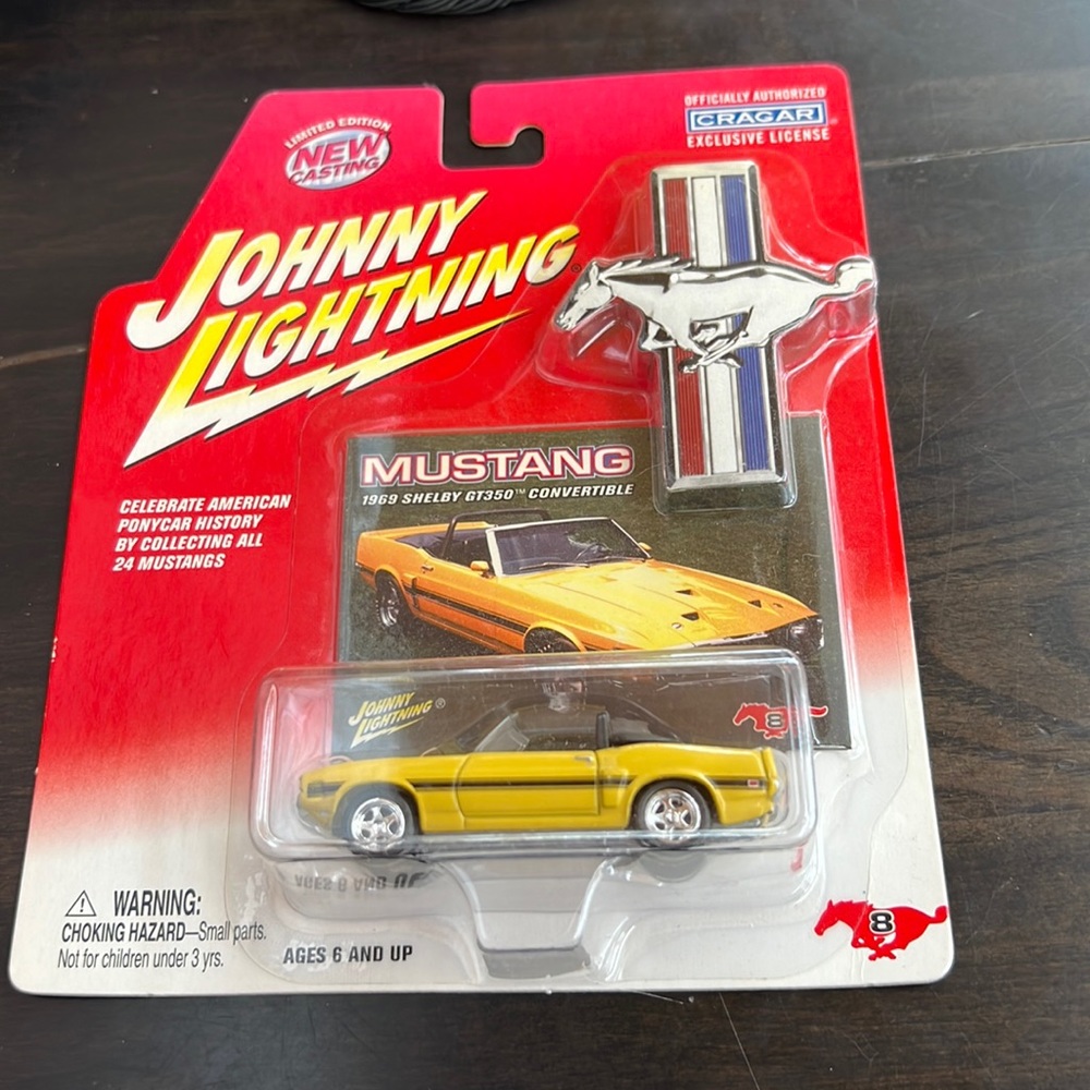 JOHNNY LIGHTNING 1969 shelby GT 350 MUSTANG FORD MUSTANG SERIES...